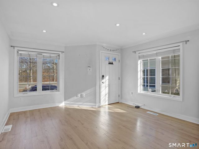 61 Riverside Avenue 1, Norwalk, CT 06850