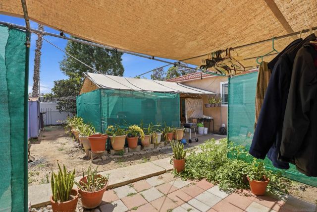 1451 S Harbison, San Diego, CA 92114