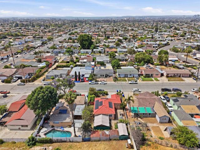 1451 S Harbison, San Diego, CA 92114