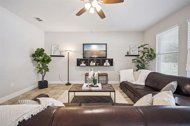 16167 HAMPTON CROSSING DRIVE, Winter Garden, FL 34787