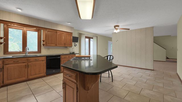 9200 Knoll Drive, Galena, OH 43021