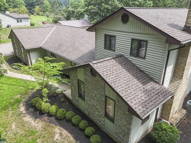 9200 Knoll Drive, Galena, OH 43021