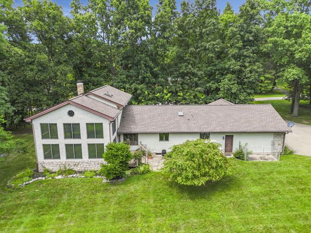 9200 Knoll Drive, Galena, OH 43021