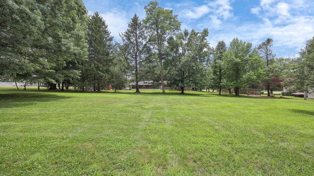 9200 Knoll Drive, Galena, OH 43021