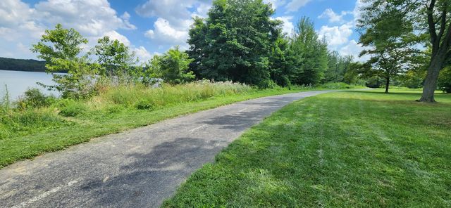 9200 Knoll Drive, Galena, OH 43021