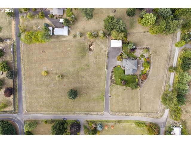 25125 Se HENNINGSEN Rd, Damascus, OR 97089