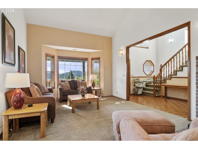 25125 Se HENNINGSEN Rd, Damascus, OR 97089