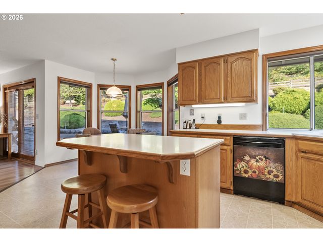 25125 Se HENNINGSEN Rd, Damascus, OR 97089