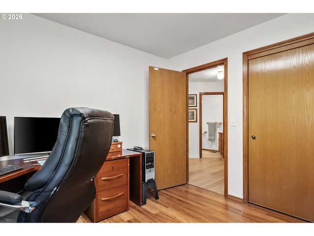 25125 Se HENNINGSEN Rd, Damascus, OR 97089