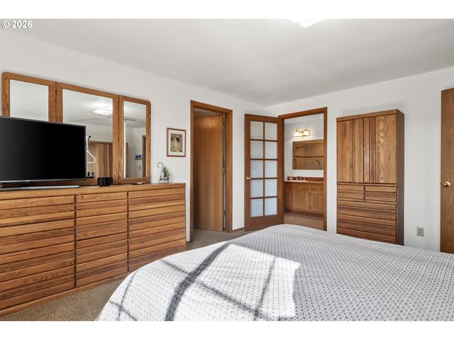 25125 Se HENNINGSEN Rd, Damascus, OR 97089