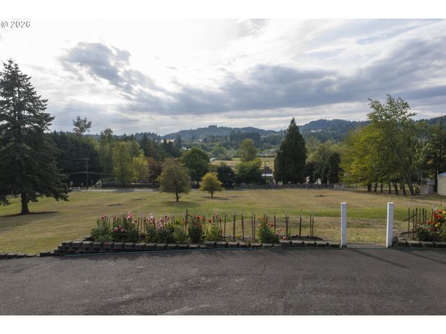 25125 Se HENNINGSEN Rd, Damascus, OR 97089