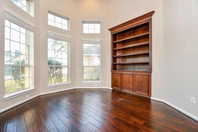 2007 Tall Timbers Lane, Pearland, TX 77581