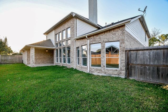 2007 Tall Timbers Lane, Pearland, TX 77581