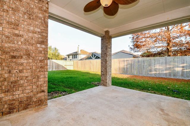 2007 Tall Timbers Lane, Pearland, TX 77581