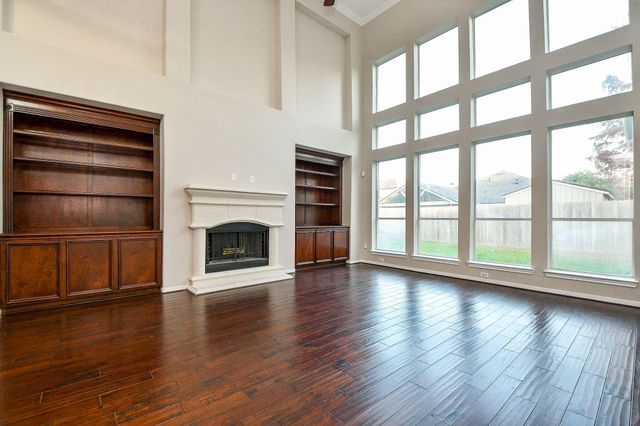 2007 Tall Timbers Lane, Pearland, TX 77581