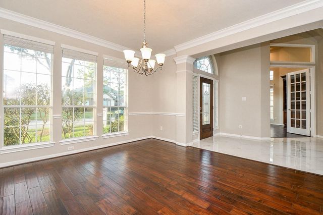 2007 Tall Timbers Lane, Pearland, TX 77581