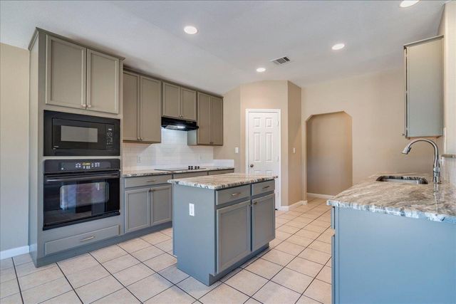 213 Polo Pony, Liberty Hill, TX 78642