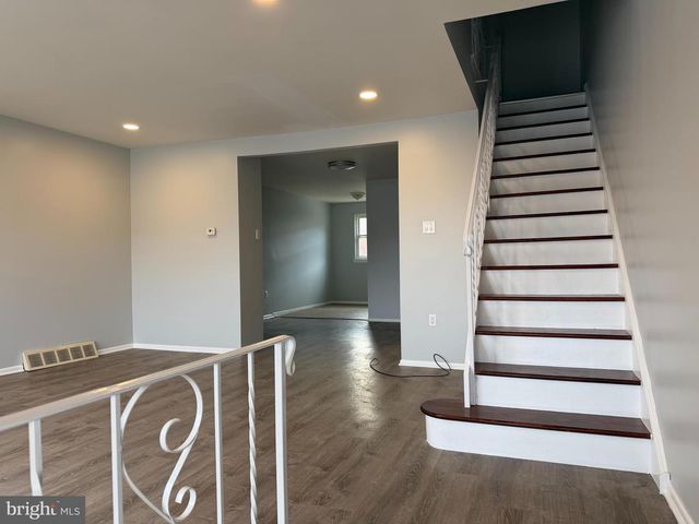 9943 LORRY PL, Philadelphia, PA 19114