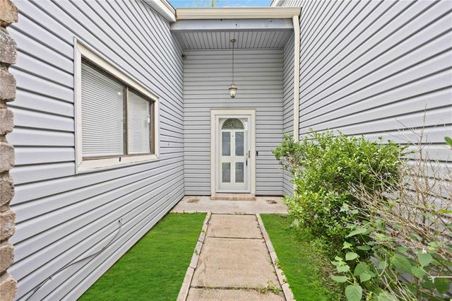 13514 Bridgepath Cove, Houston, TX 77041