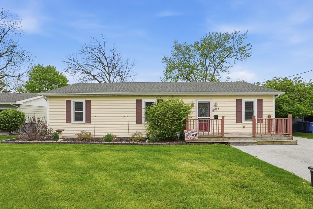 427 S East Street, Crown Point, IN 46307
