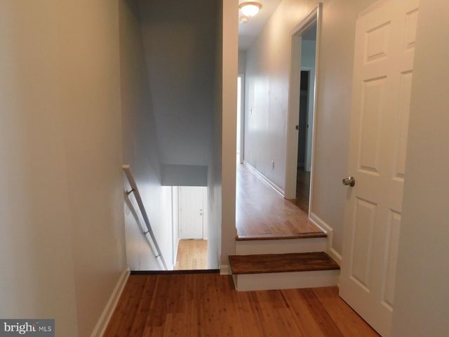 2943 W DIAMOND ST, Philadelphia, PA 19121
