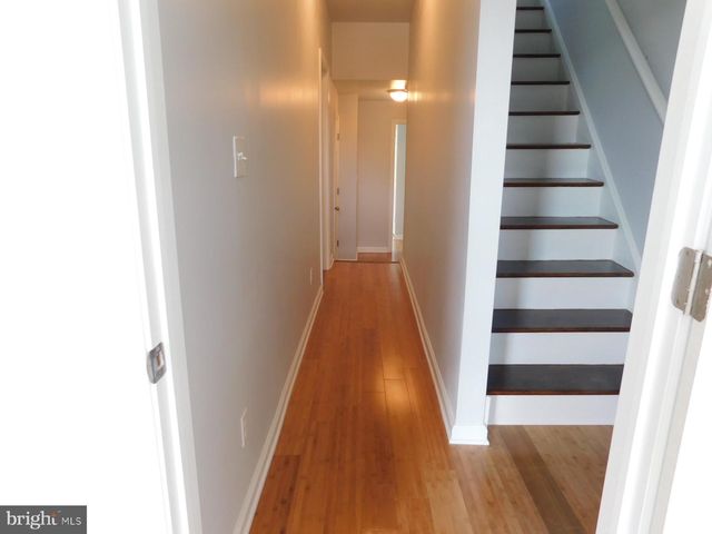2943 W DIAMOND ST, Philadelphia, PA 19121