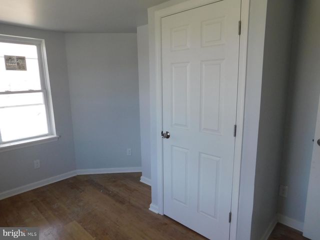 2943 W DIAMOND ST, Philadelphia, PA 19121