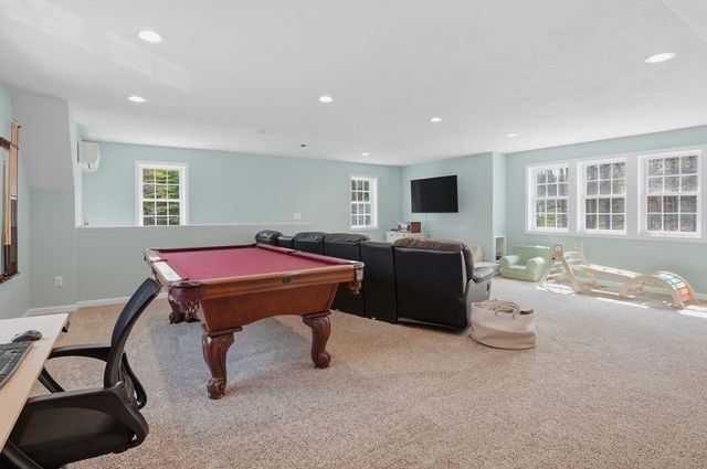 268 Pollard Road, Northbridge, MA 01534