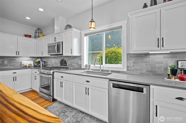 24200 Harvey Creek Rd, Arlington, WA 98223