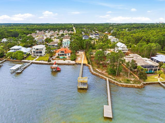 627 Las Roblas Grande Drive, Santa Rosa Beach, FL 32459