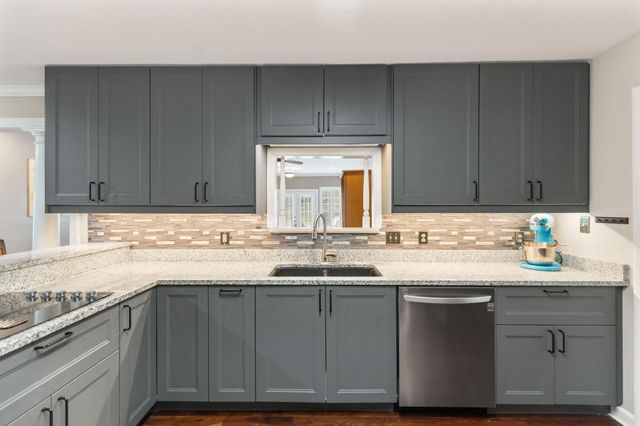 2415 Yellowood Court NW, Cleveland, TN 37312