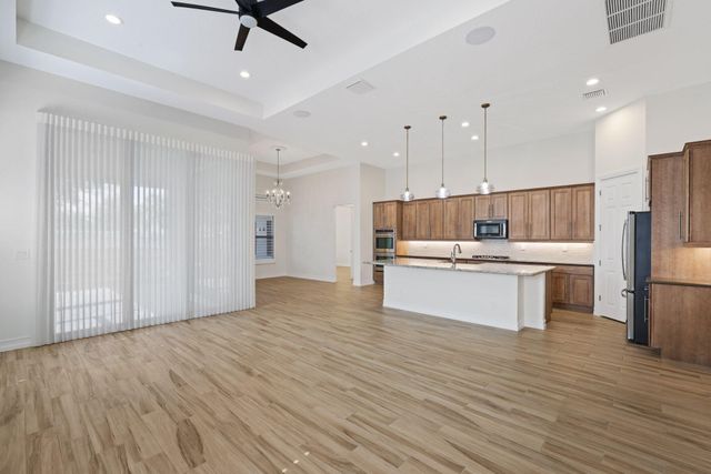 12100 Kalmar Circle S, Parkland, FL 33076