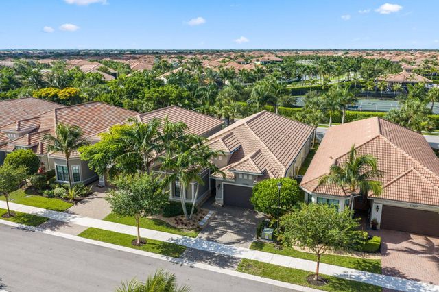 12100 Kalmar Circle S, Parkland, FL 33076