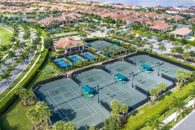 12100 Kalmar Circle S, Parkland, FL 33076