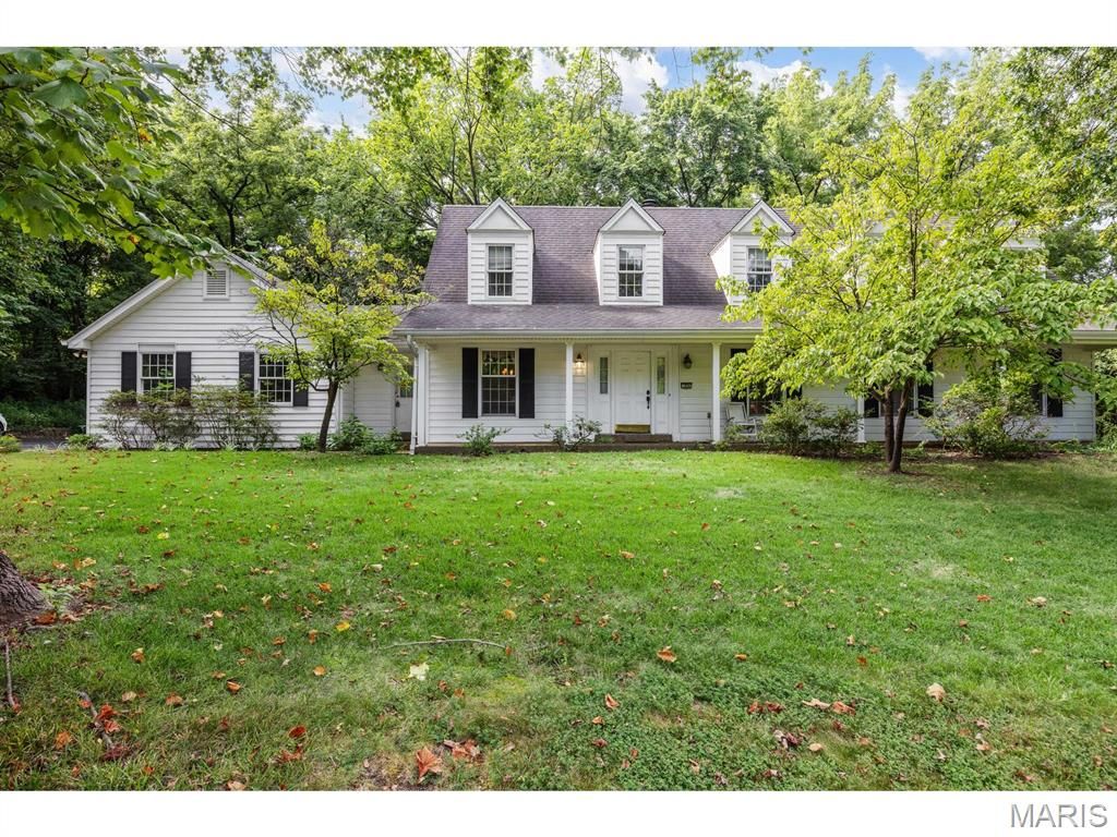 1924 Dougherty Ferry Rd. Road, St Louis, MO 63122
