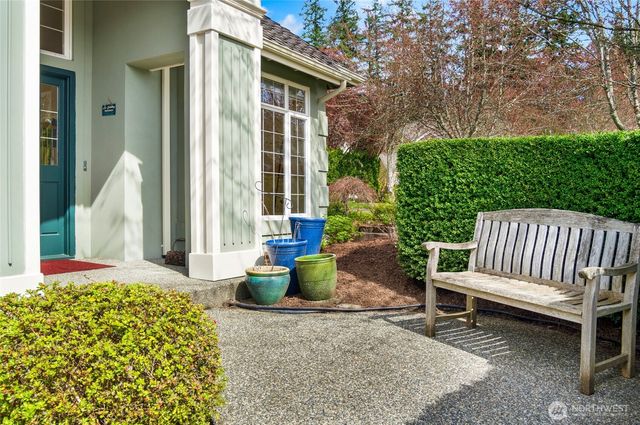 8012 NE 151st Court, Kenmore, WA 98028