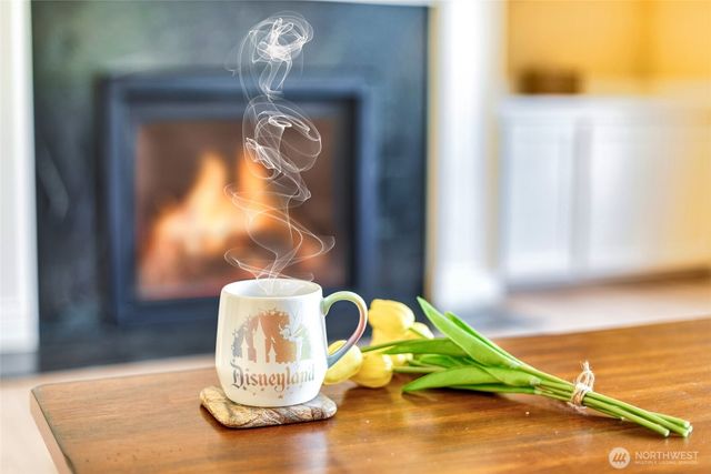 8012 NE 151st Court, Kenmore, WA 98028