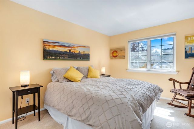 8012 NE 151st Court, Kenmore, WA 98028