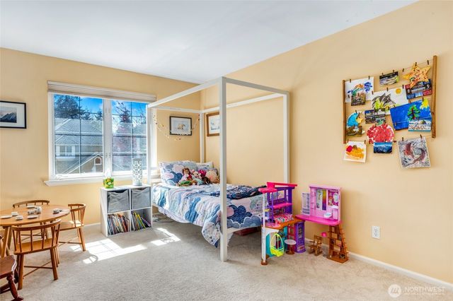 8012 NE 151st Court, Kenmore, WA 98028