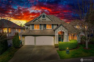 8012 NE 151st Court, Kenmore, WA 98028