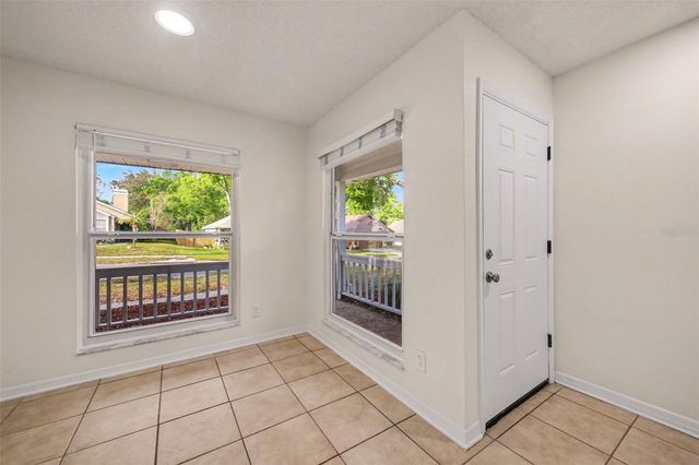 1054 ROYAL OAKS DRIVE, Apopka, FL 32703