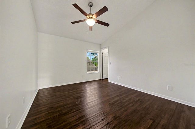 1054 ROYAL OAKS DRIVE, Apopka, FL 32703