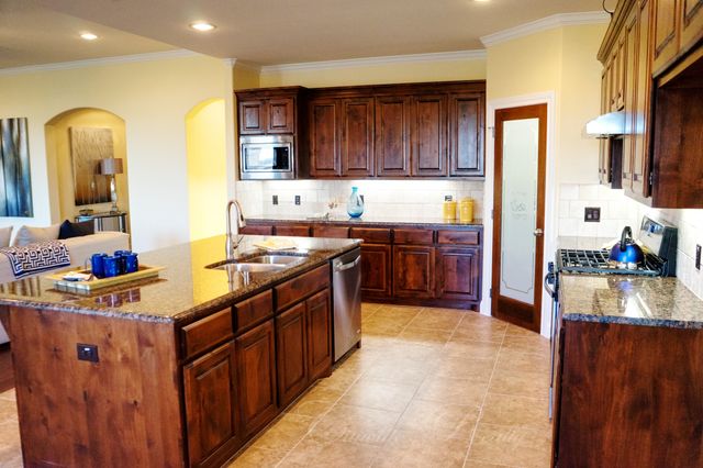 1103 Saint Matthew Circle, Royse City, TX 75189