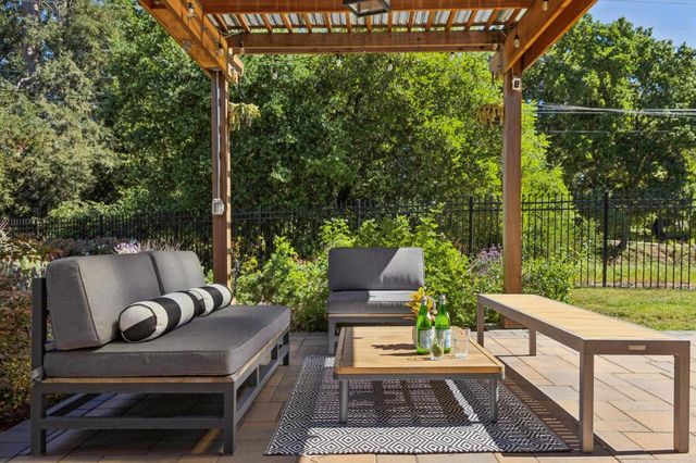 12534 Brookglen Drive, Saratoga, CA 95070