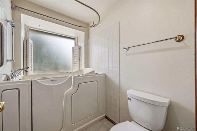 6 Manzanita, Littleton, CO 80127