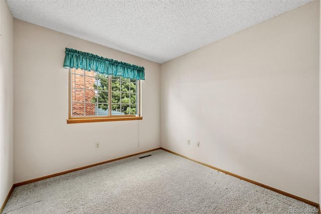 6 Manzanita, Littleton, CO 80127