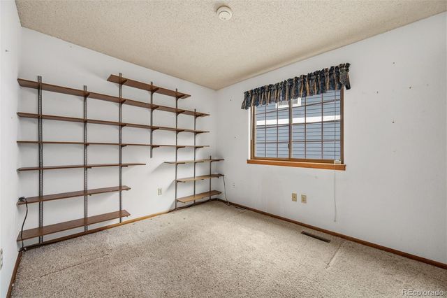 6 Manzanita, Littleton, CO 80127