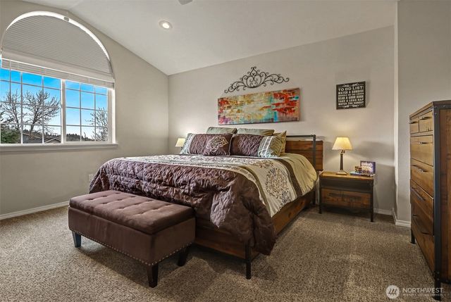 1226 S 35th Street, Renton, WA 98055