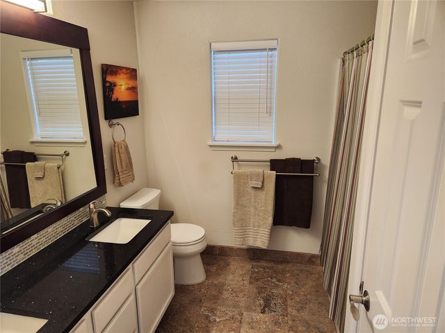 1226 S 35th Street, Renton, WA 98055