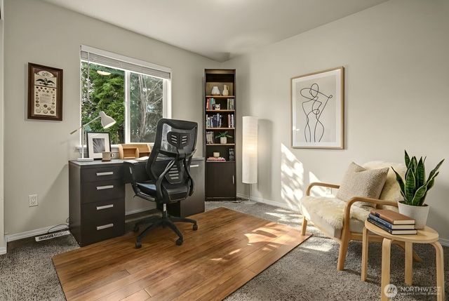 1226 S 35th Street, Renton, WA 98055